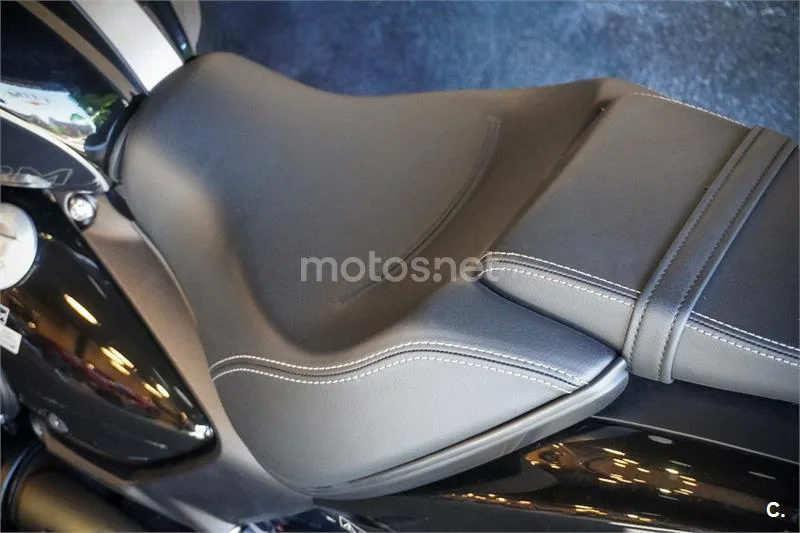 Triumph Rocket 3 – Vista 18