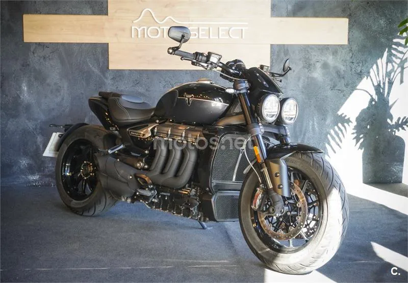 Triumph Rocket 3 – Vista 3