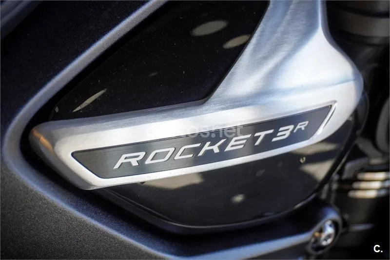 Triumph Rocket 3 – Vista 4