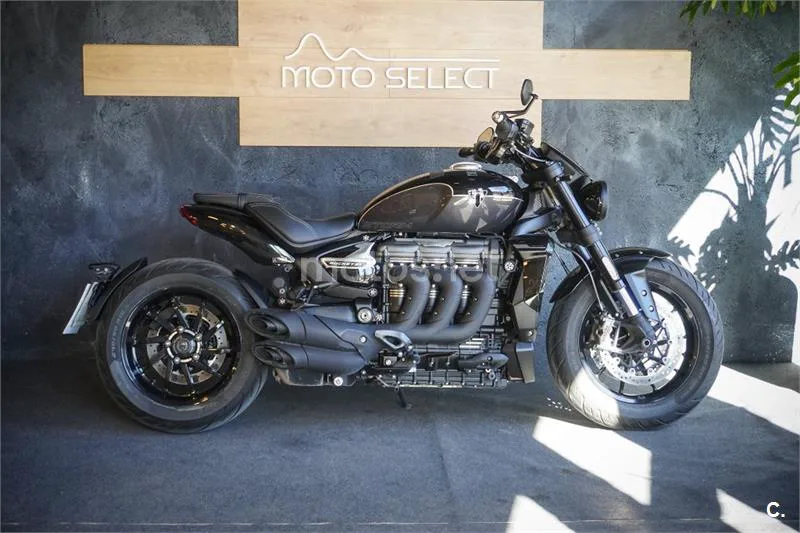 Triumph Rocket 3 – Vista 5