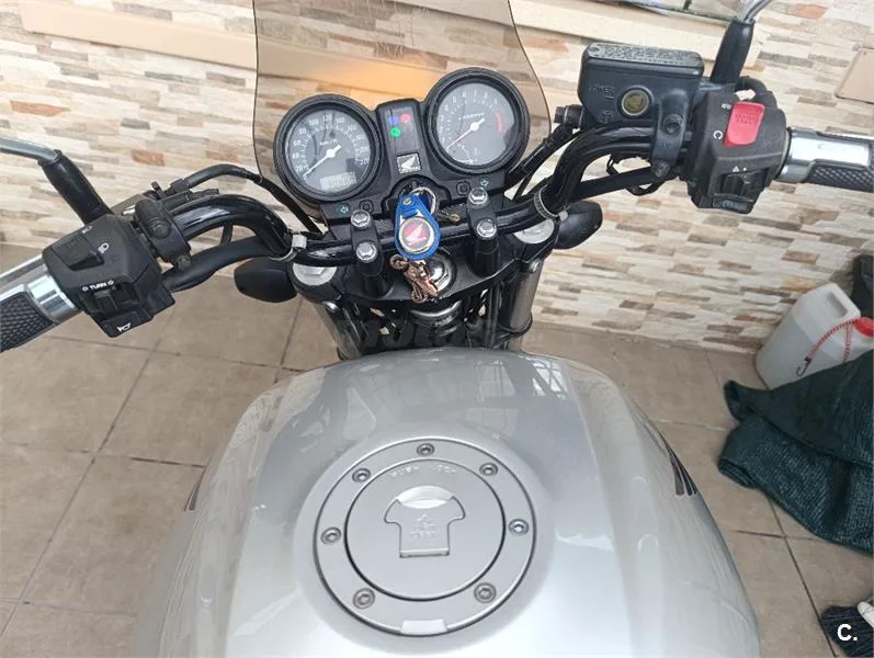 Honda CBF 500 – Vista 11