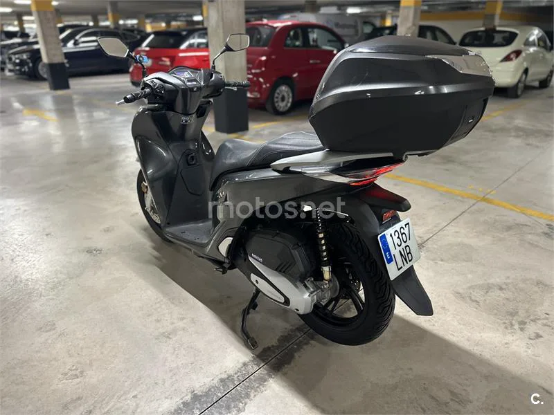 Honda SH125i – Vista 3