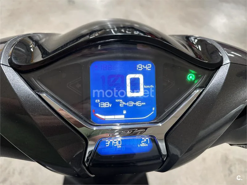 Honda SH125i – Vista 7
