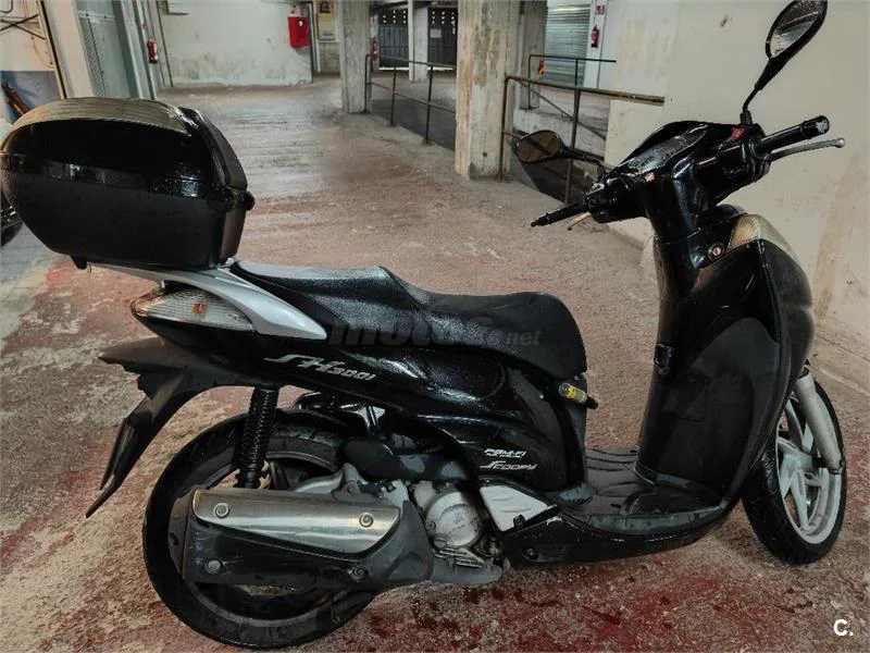 Honda SH 300i – Vista 2