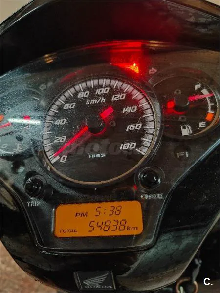 Honda SH 300i – Vista 3