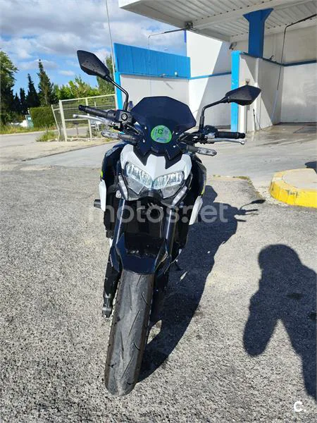 Kawasaki Z 900 – Vista 2