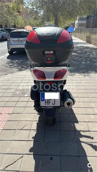 Yamaha XMAX 125 – Vista 3