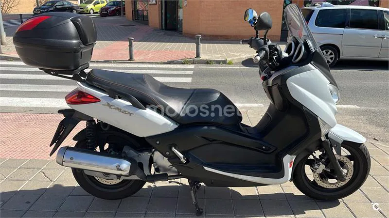 Yamaha XMAX 125 – Vista 4