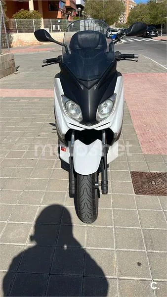 Yamaha XMAX 125 – Vista 5