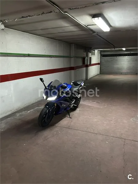 Yamaha R125 – Vista 2