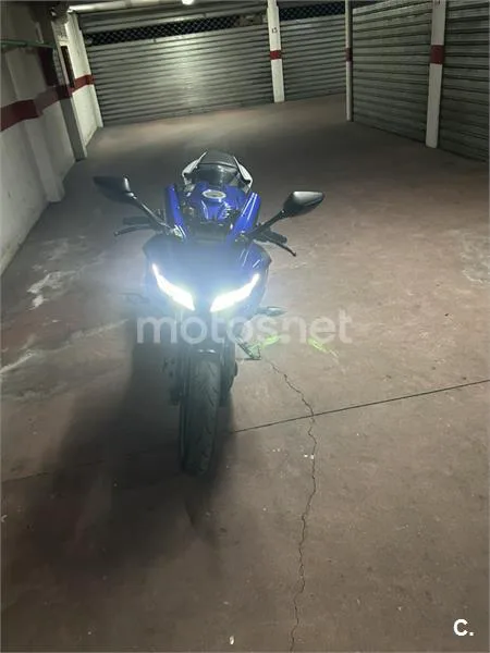 Yamaha R125 – Vista 3