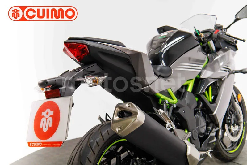 Kawasaki Ninja 125 – Vista 16