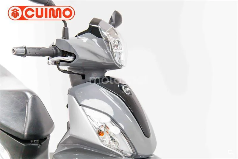 SYM Symphony 125 ST – Vista 11