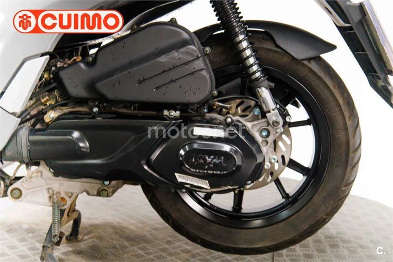 SYM Symphony 125 ST – Vista 18