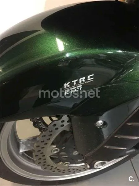Kawasaki GTR 1400 – Vista 2