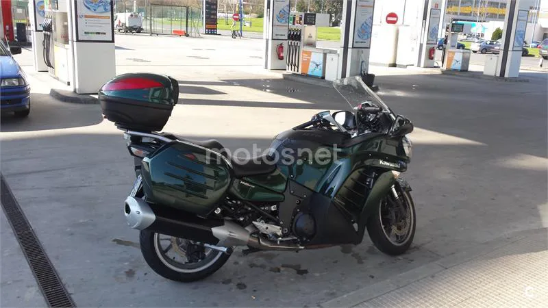 Kawasaki GTR 1400 – Vista 11