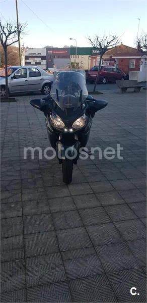 Kawasaki GTR 1400 – Vista 6