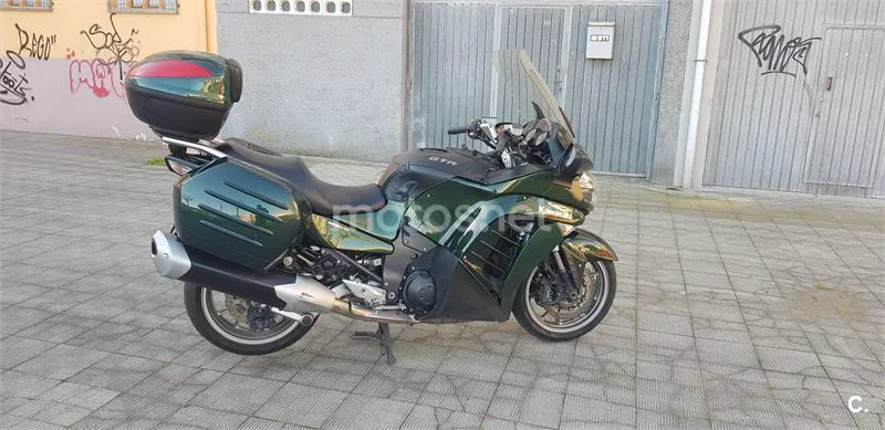 Kawasaki GTR 1400 – Vista 7
