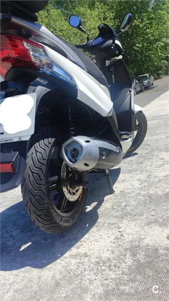 Kymco Agility City 125 – Vista 10