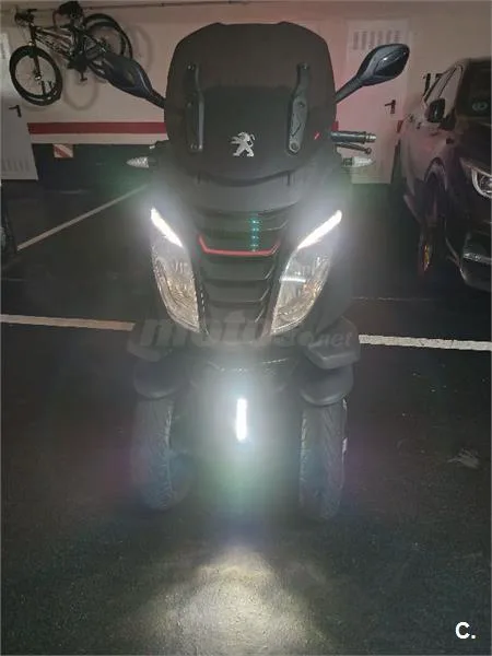 Peugeot Metropolis 400 – Vista 2