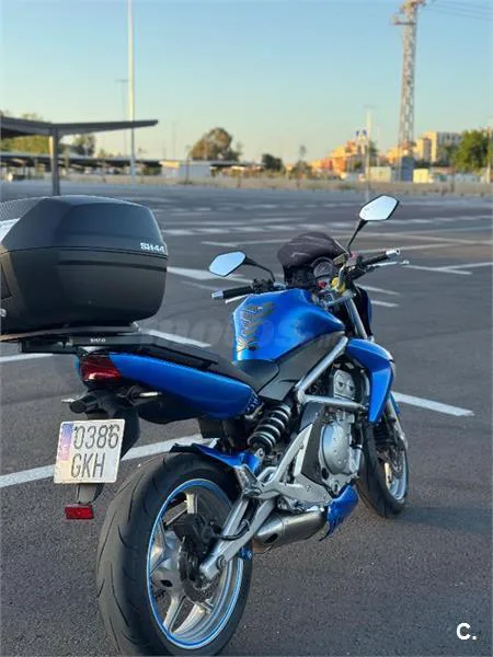 Kawasaki ER-6N – Vista 6