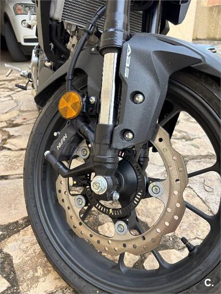 Honda CB 125 R – Vista 6