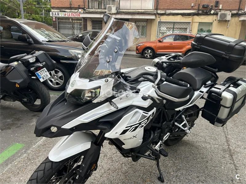 Benelli TRK 502 – Vista 5
