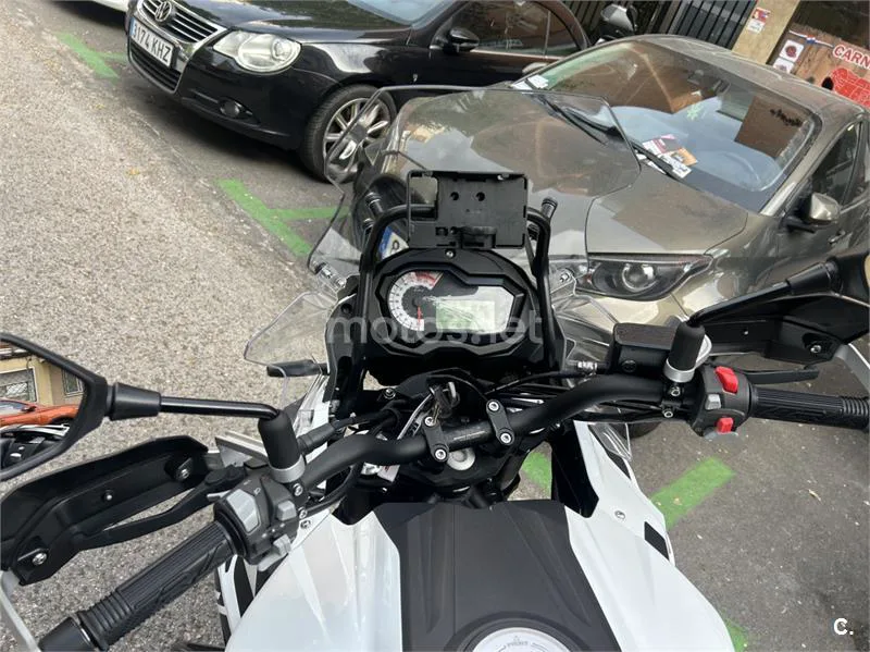 Benelli TRK 502 – Vista 10