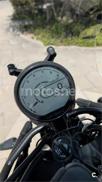 Royal Enfield Himalayan 450 - Vista 5