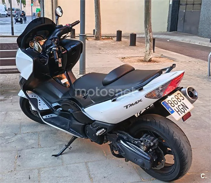 Yamaha TMAX 500 – Vista 3