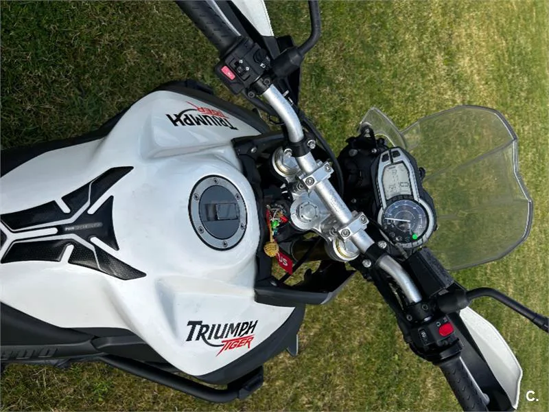 Triumph Tiger 800 – Vista 5