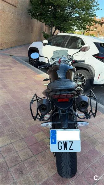 Triumph Street Triple R – Vista 3