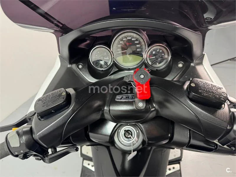 Yamaha TMAX 500 - Vista 14