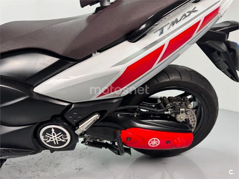 Yamaha TMAX 500 - Vista 22