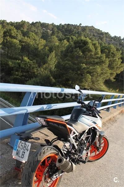 KTM 125 – Vista 2