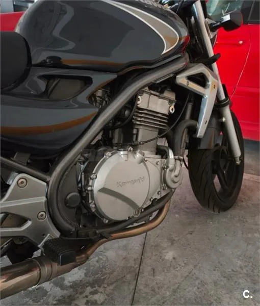 Kawasaki ER 5 – Vista 4