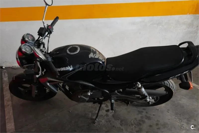 Kawasaki ER 5 – Vista 8