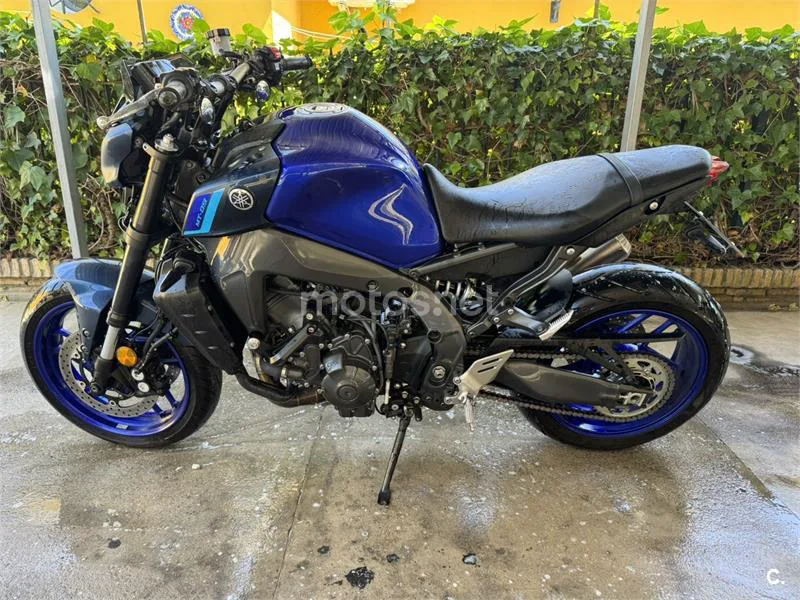 Yamaha MT-09 – Vista 2