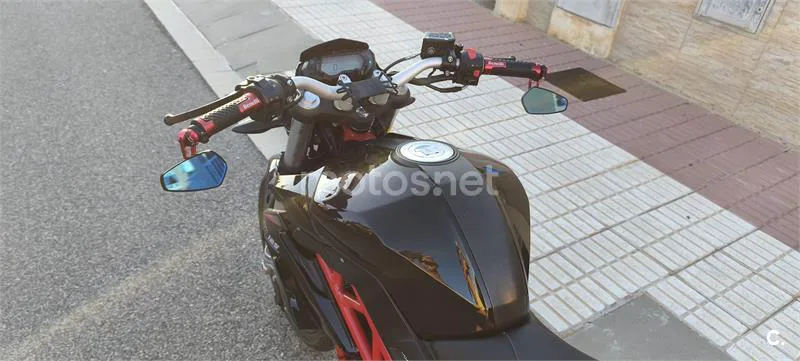 Benelli BN 125 – Vista 4