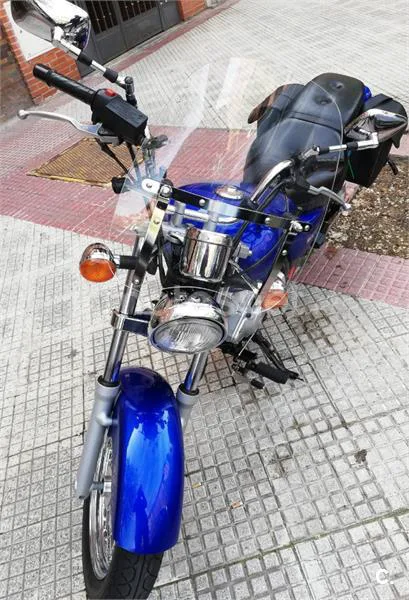 Suzuki Marauder 125 – Vista 3