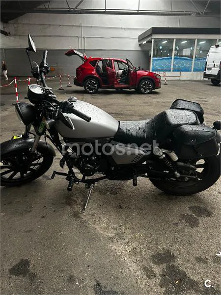 Keeway K-Light 125 – Vista 16