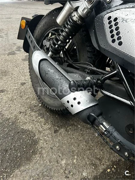 Keeway K-Light 125 – Vista 7