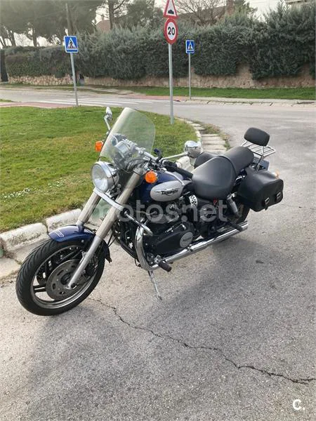 Triumph Speedmaster 900 – Vista 11