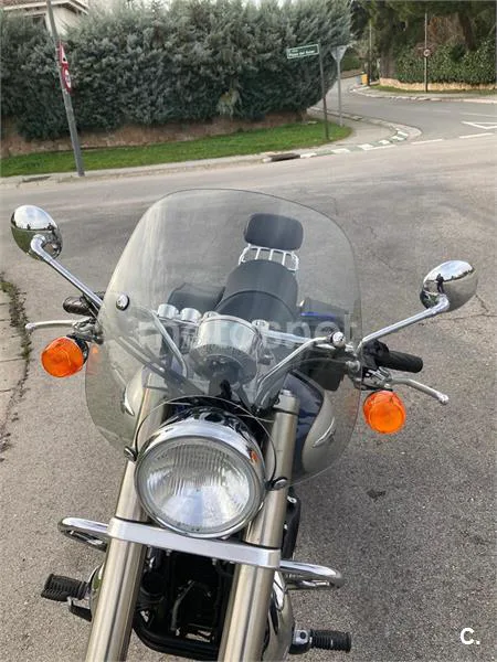 Triumph Speedmaster 900 – Vista 9