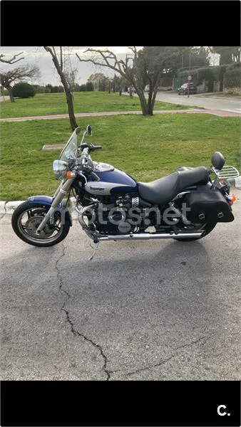 Triumph Speedmaster 900 – Vista 10