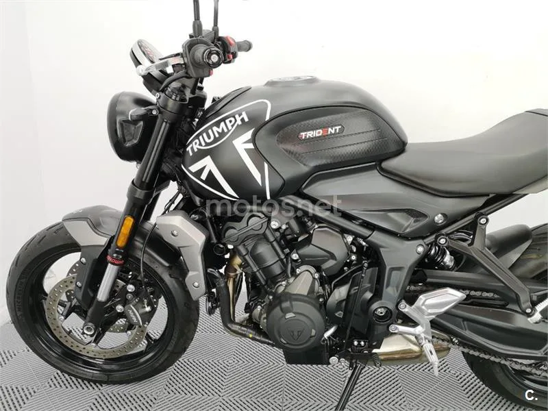Triumph Trident 660 – Vista 19