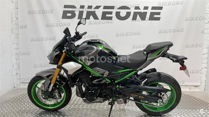 Kawasaki Z900 – Vista 4