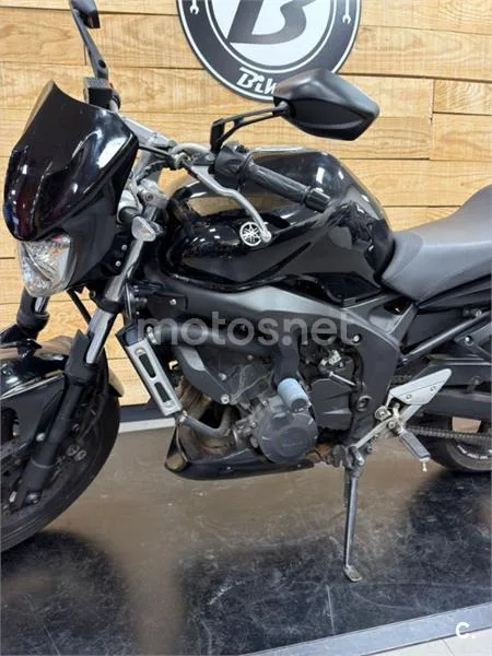 Yamaha FZ6 Fazer S2 – Vista 20