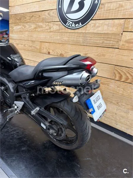 Yamaha FZ6 Fazer S2 – Vista 22