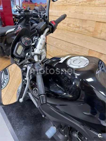 Yamaha FZ6 Fazer S2 – Vista 23